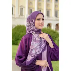 Farra Scarf Buttonscarves