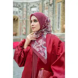 Farra Scarf Buttonscarves