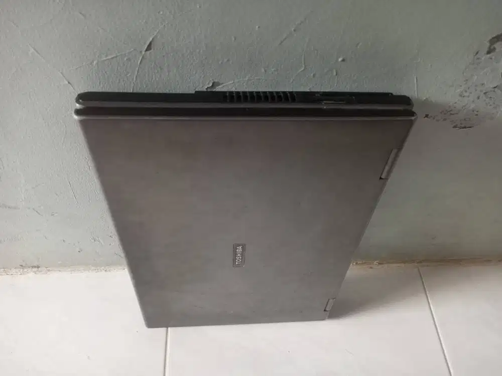 Laptop Toshiba Tecra A8