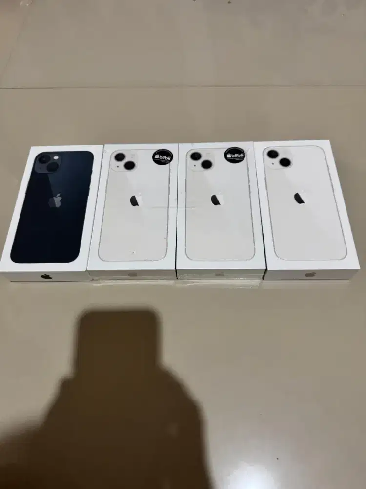 iPhone 13 128gb warna putih baru