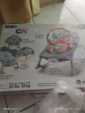 Bouncer kursi goyang bayi