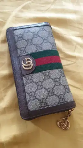 Dompet gucci italy