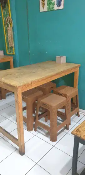 Meja rumah makan atau warung  (bekas)