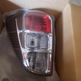 Lampu rem belakang Rush Terios 2012 kanan kiri satu set brake lamp