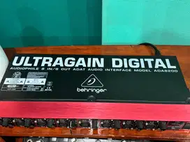 Behringer ULTRAGAIN DIGITAL ADA8200