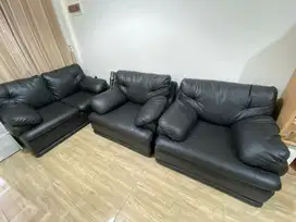 JUAL RUGI! Sofa Nyaman & Masih bagus