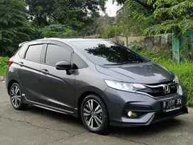 Jazz RS, Bertenaga, Canggih, Stylist & Nyaman