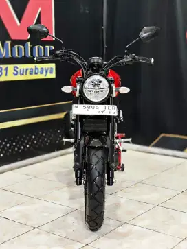 Yamaha XSR 155cc candy red2024 km.6rb mulus. Anugerah motor rungkut