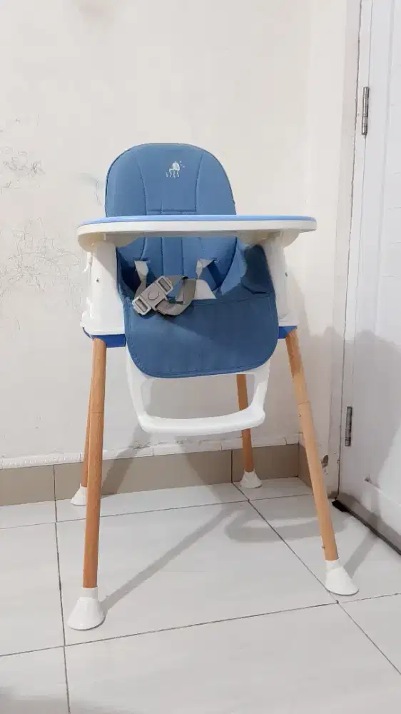 Kursi makan bayi Merk sugarbaby
