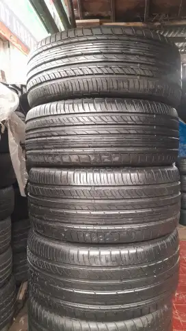 Ban copotan S.claas Toyo proxes C1S 245/45 R19 275/40 R19 95%..4pcs