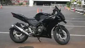 JUAL CEPAT CBR 150 R TH 2015