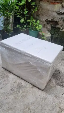 Styrofoam Medium