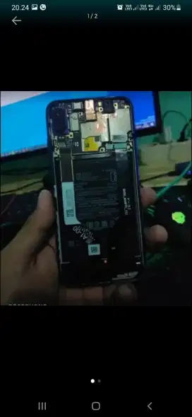 Service hp panggilan