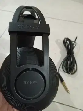 profesional headset merk boya