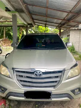 Toyota Kijang Innova 2014 Bensin