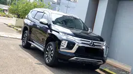Mitsubishi Pajero Dakar Ultimate 4x4 AWD AT Hitam 2022/2023