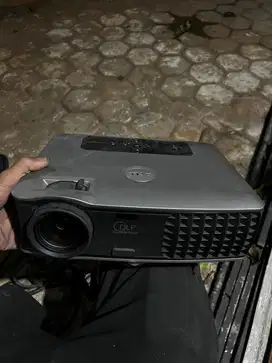 Alat fokus layar tancap masih bagus blom pernah ke pakek