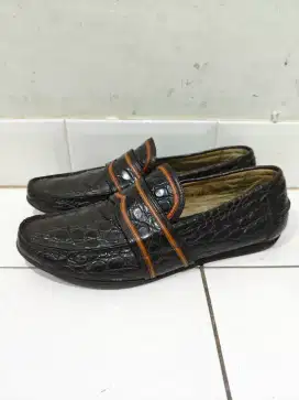 Prada Flat Crocodile Leather Loafer original authentic size 8