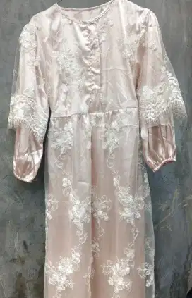 Dress/ Gamis Brukat Satin Tangan Renda