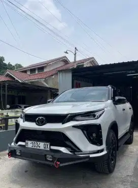 Tanduk Bumper Depan Fortuner GR - Avenger Limited Series