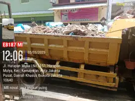 Mobil tanah puing dan sampah urugan murah