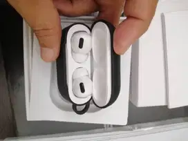 Air Pods wireles charging case