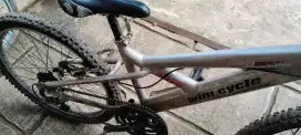 Sepeda mtb wimcycle size ban 24 Alloy