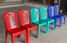 Kursi plastik napoli