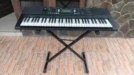 Keyboard Yamaha PSR