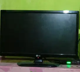 Jual tv led 24 inc msih mulus bonus stb