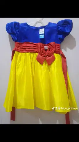 Baju anak perempuan