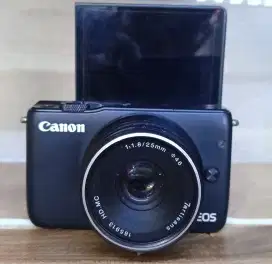 Kamera Digicam Mirrorless Canon Eos M10