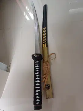 Pedang antik koleksi