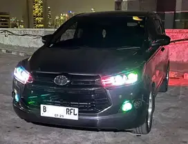 Innova Reborn 2.4 V AT 2019