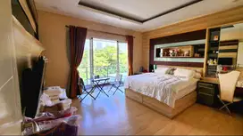 Disewa RUMAH Mewah 3lt Rumah Golf Residen at Kemayoran  Full Furnished