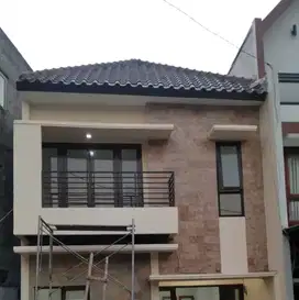 rumah. baru.  full. renov. siap. huni. super.  terjangkau