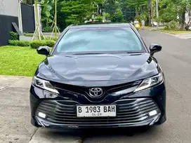 Toyota Camry 2.5 V AT 2019 Hitam metalik, langsung Nego di Lokasi