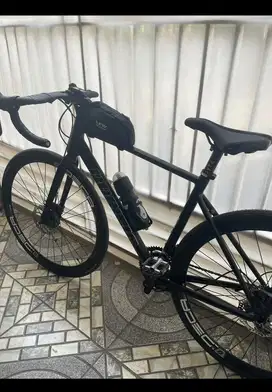 Pacific Tractor 7.0 Alloy 20 Speed Disc Balap 700C, Onyx Black Size 50