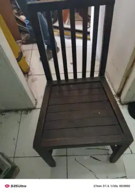 Kursi makan jati