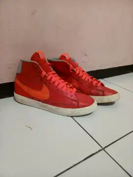 Nike Blazer Mid 77 Red size 38 (24cm)