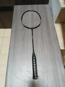 Raket Badminton Bulutangkis Wilson Classic 100 ORIGINAL