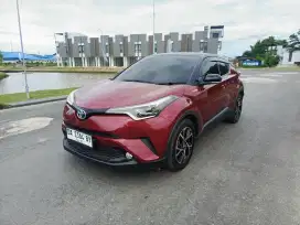 Toyota CH-R Hybrid 2019 A/T