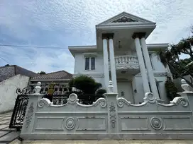 Pondok Labu Pangkalan Jati rawa kopi rumah mewah private dengan pool