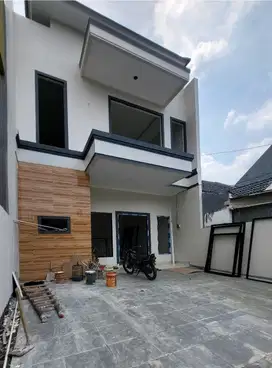 Rumah Baru Minimalis 2 Lantai di Gading Serpong Dekat Sekolah