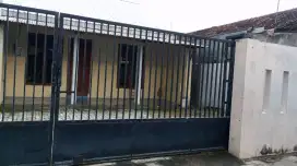 Dikontrakkan rumah dekat alun-alun kota Kediri