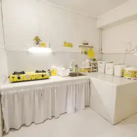 GORDEN KOLONG DAPUR PUTIH AESTHETIC