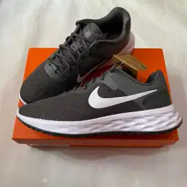 Original Sepatu Nike Revolution 6 NN Running
