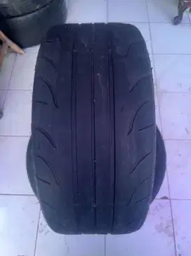 Ban Accelera 651 Sport 235 40 r18 1pcs Prod 2022 Kondisi 80%  Rp. 550.