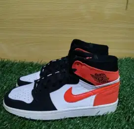 Nike AJ 1 Retro Mid Shattered Backboard