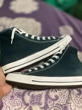 Convers High All Star size 42
